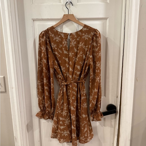 She & Sky Floral Mini Dress - Picture 6 of 6